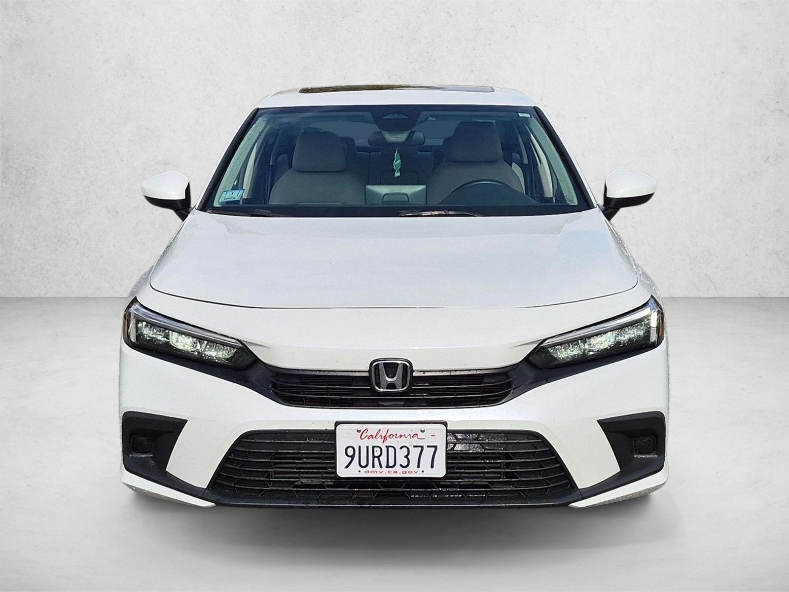 Used 2022 White Honda EX image 2
