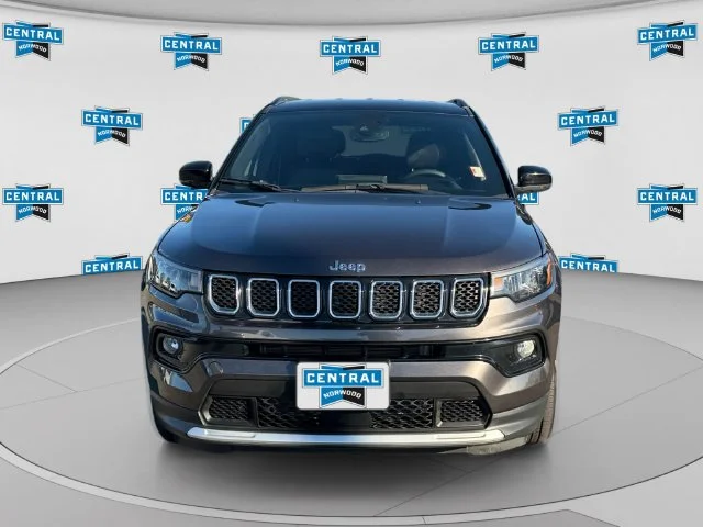 Certified Used 2023 Gray Jeep Limited image 9
