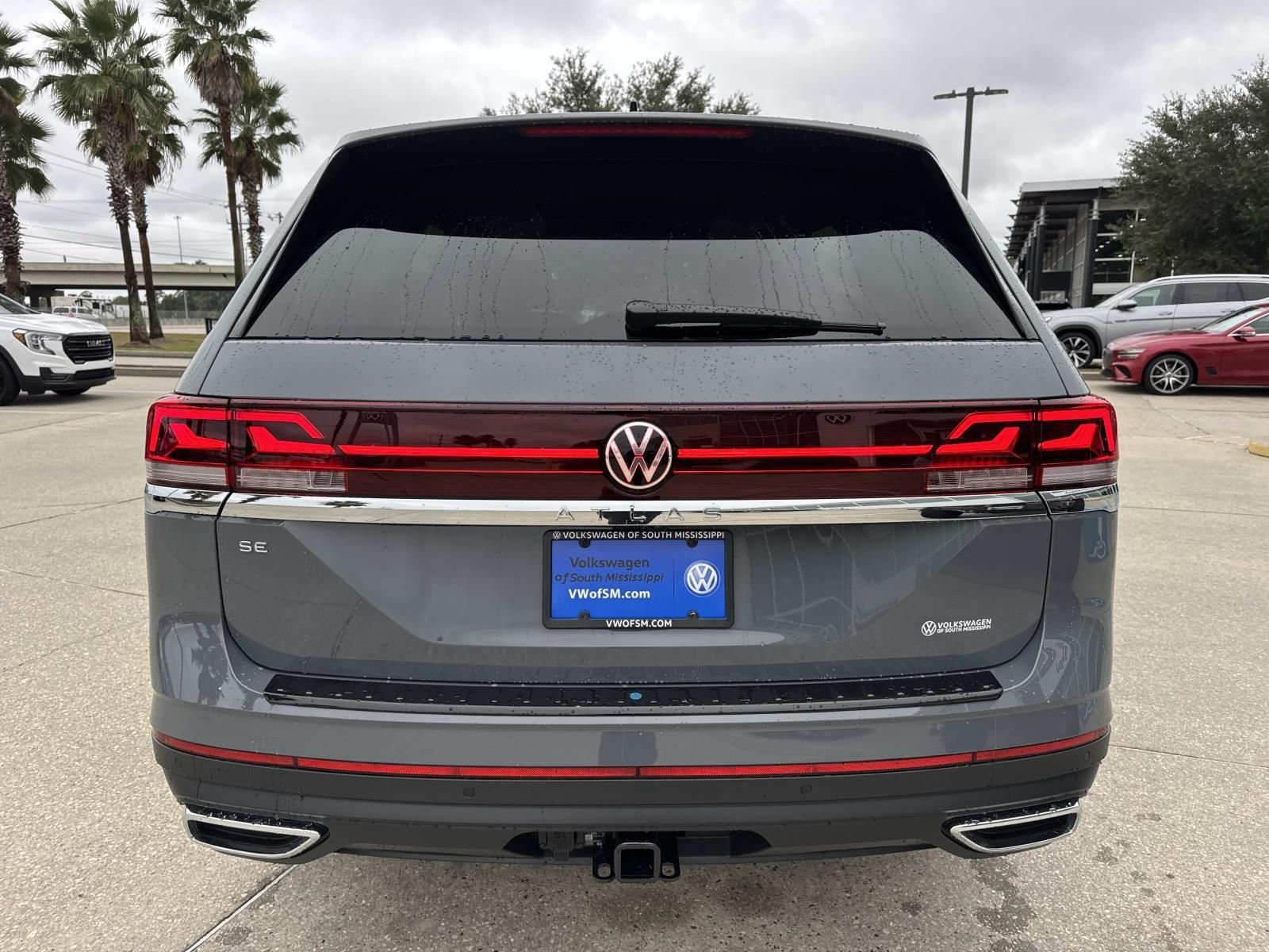 2026 Volkswagen Atlas SE w/Tech - Photo 5