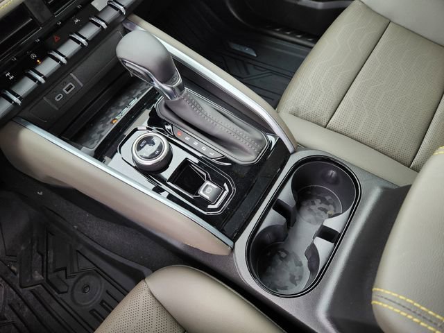 2026 Chevrolet Colorado ZR2 - Photo 16