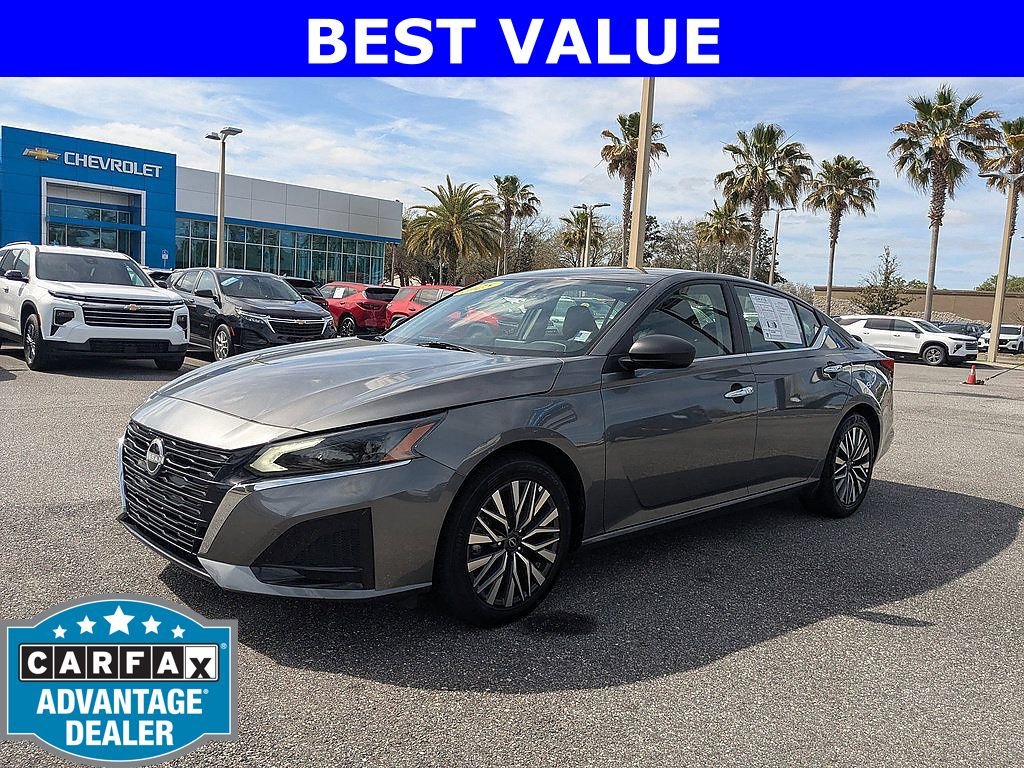 Used 2025 Gray Nissan 2.5 SV image 7