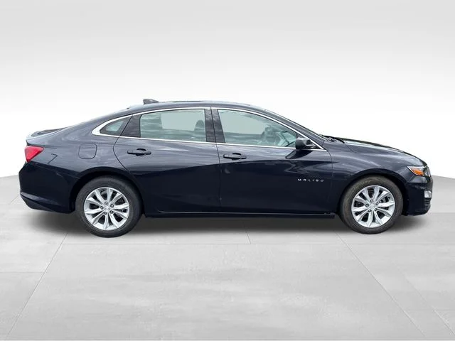 2023 Chevrolet Malibu 1LT - Photo 7