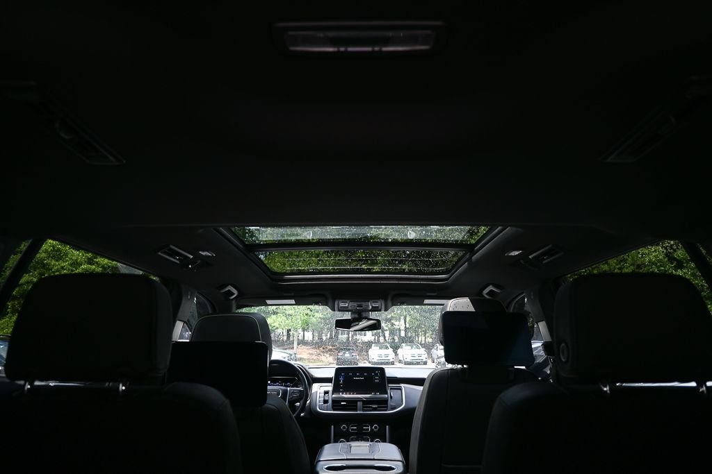Used 2021 Black GMC SLT image 19