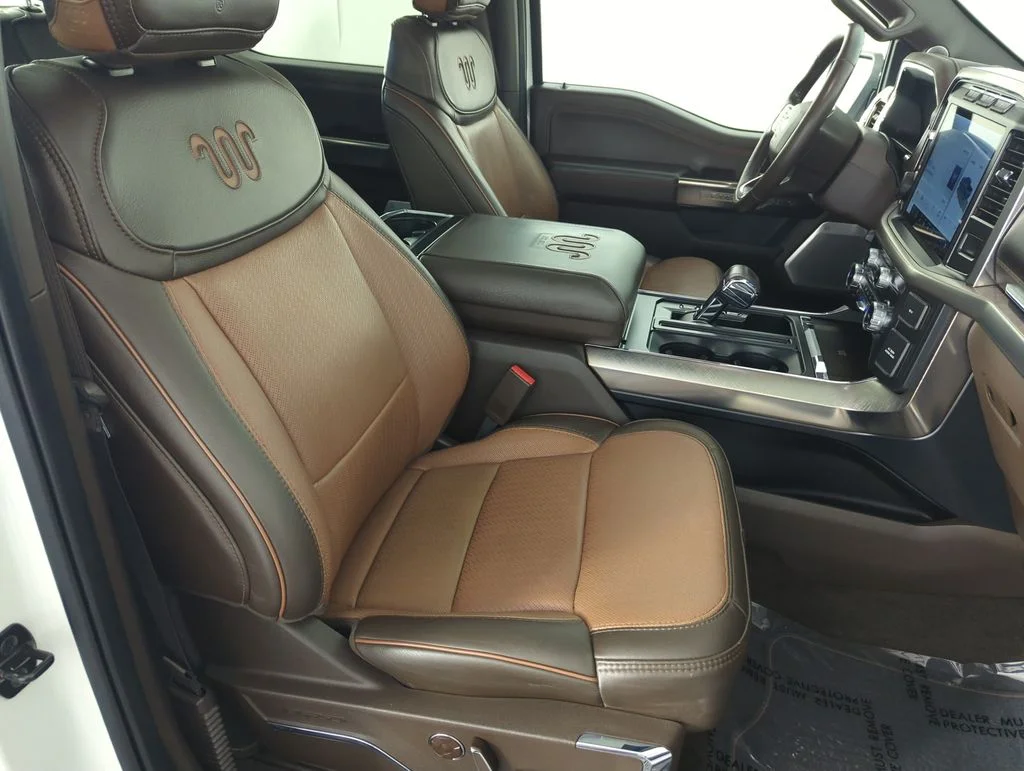 Used 2022 White Ford King Ranch image 35