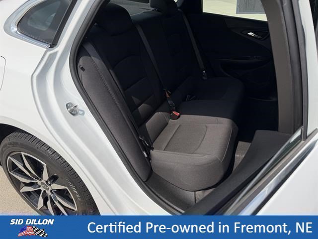 Used 2024 Summit White Chevrolet RS image 9