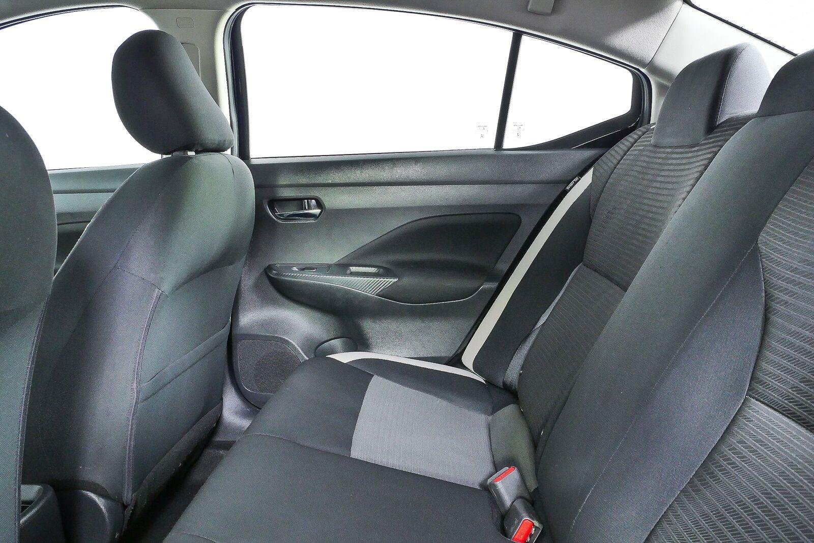 Used 2021 Super Black Nissan SV image 15