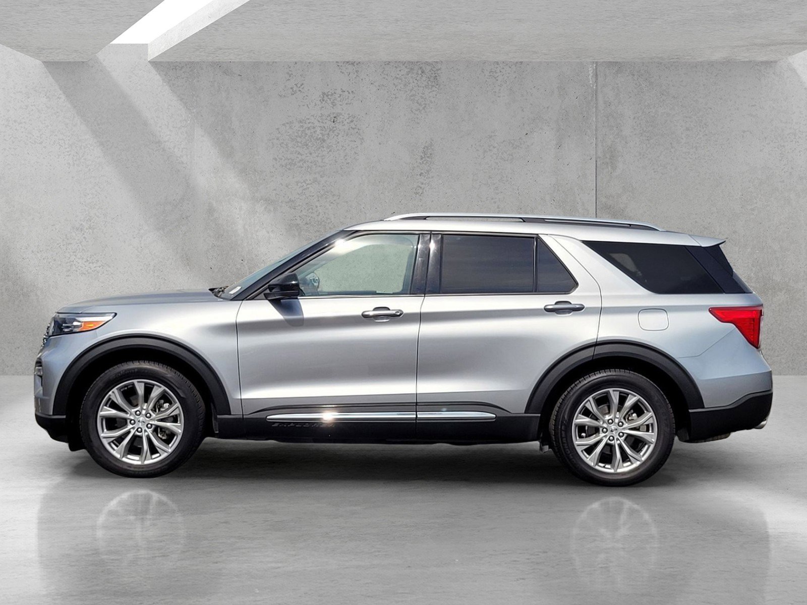 2023 Ford Explorer Limited - Photo 7