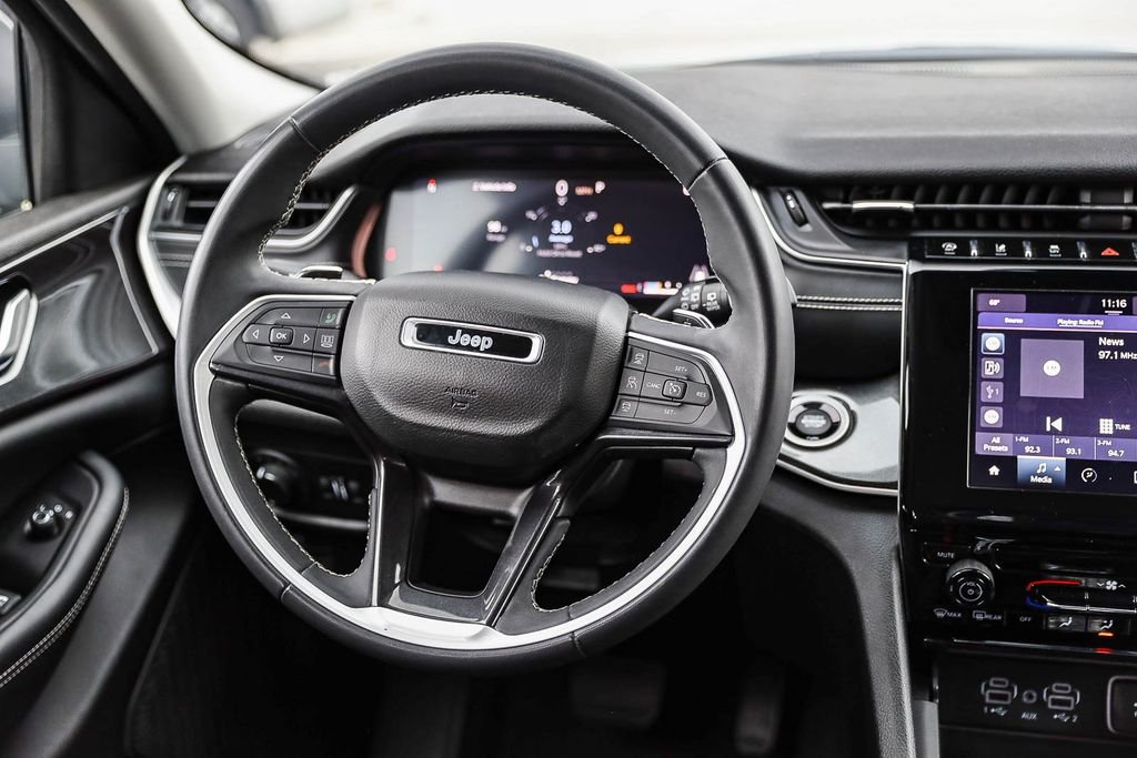 2023 Jeep Grand Cherokee L Laredo - Photo 15