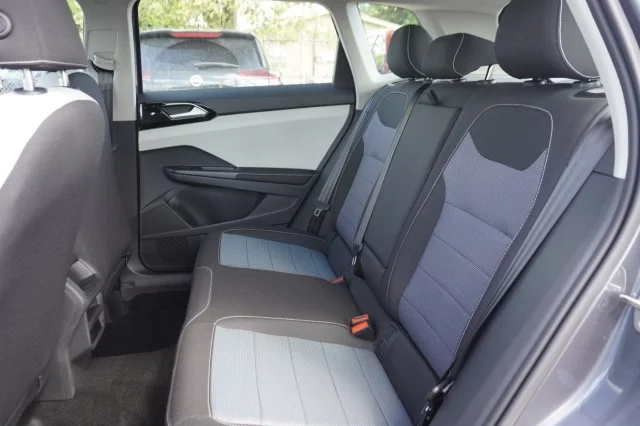 New 2027 Platinum Gray Metallic Volkswagen 1.5T S image 21