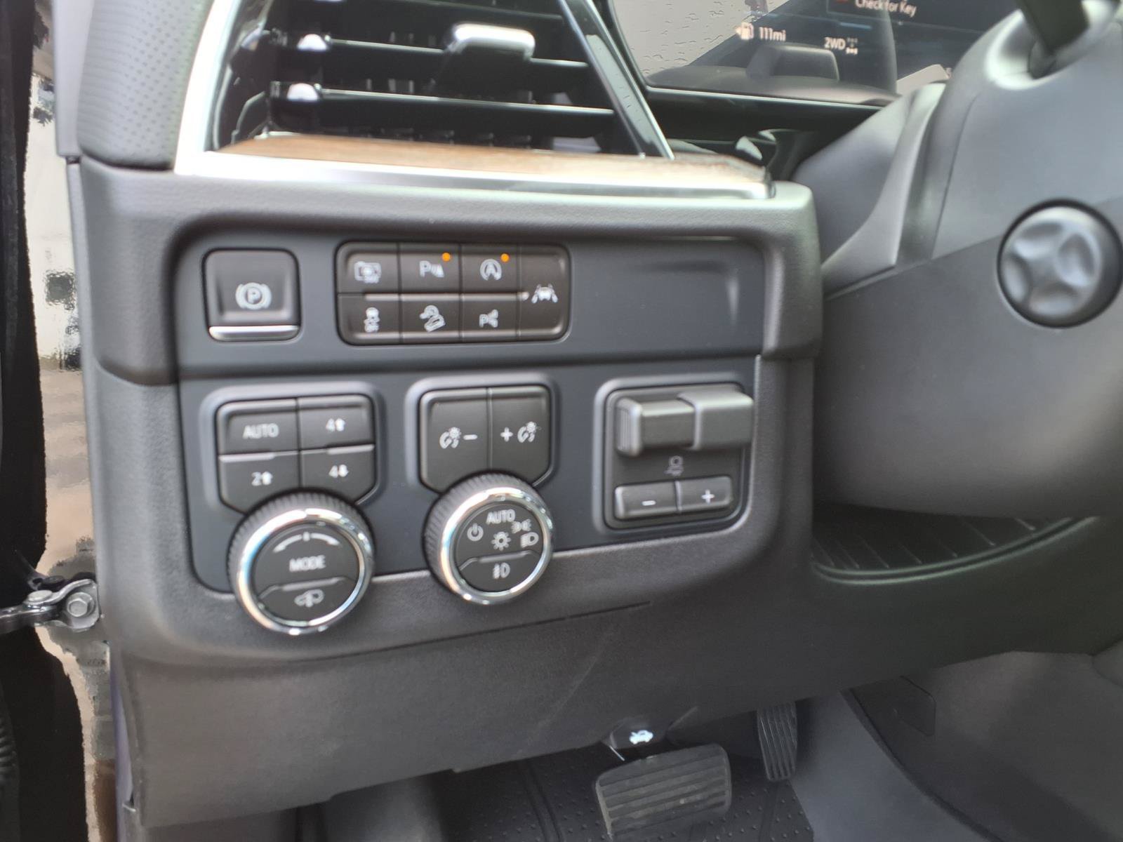 New 2026 Black Chevrolet High Country image 12
