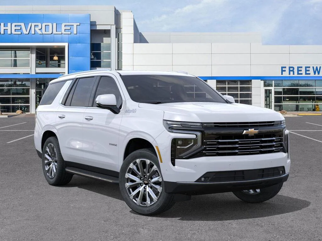 New 2026 Polar White Tricoat Chevrolet High Country image 7
