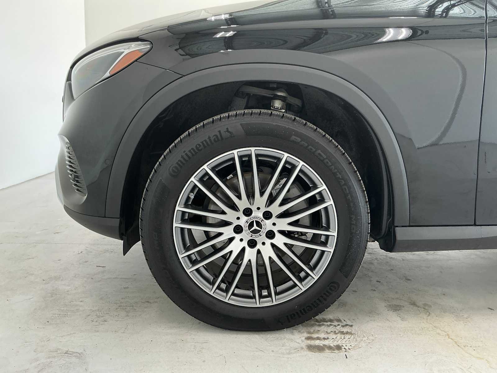 Certified Used 2026 Black Mercedes-Benz GLC 300 image 8
