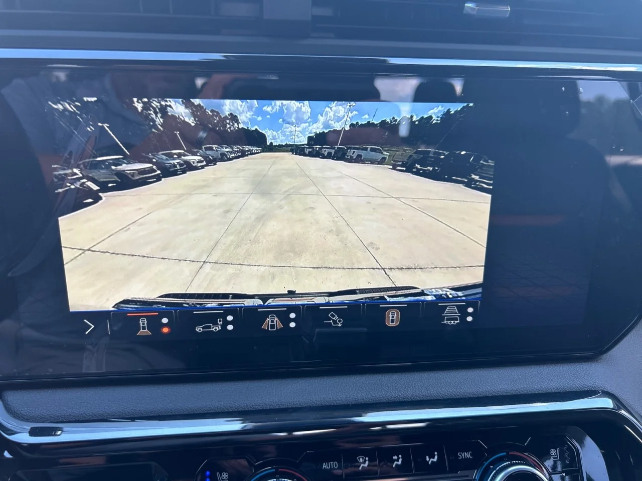 Used 2026 Onyx Black GMC AT4 image 12