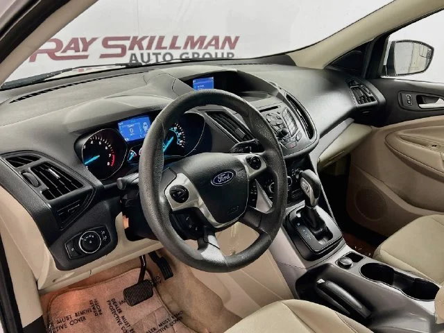 Used 2014 White Ford SE image 31