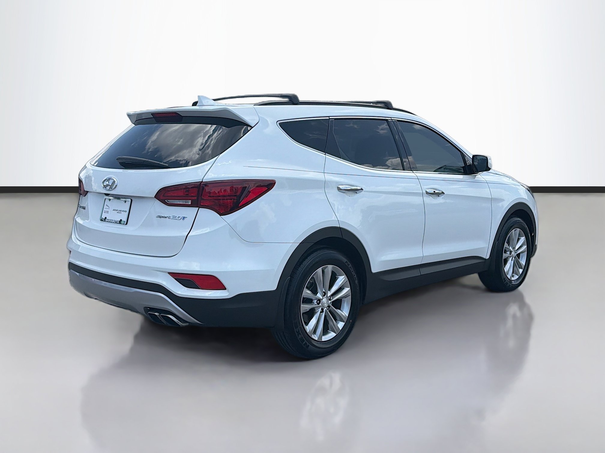 Used 2018 Pearl White Hyundai 2.0T image 5