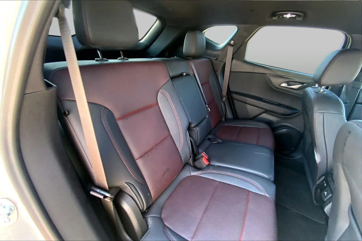 Used 2025 Sterling Gray Metallic Chevrolet RS image 19
