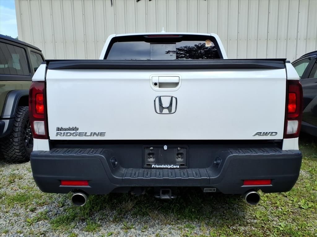Used 2023 White Honda RTL image 15