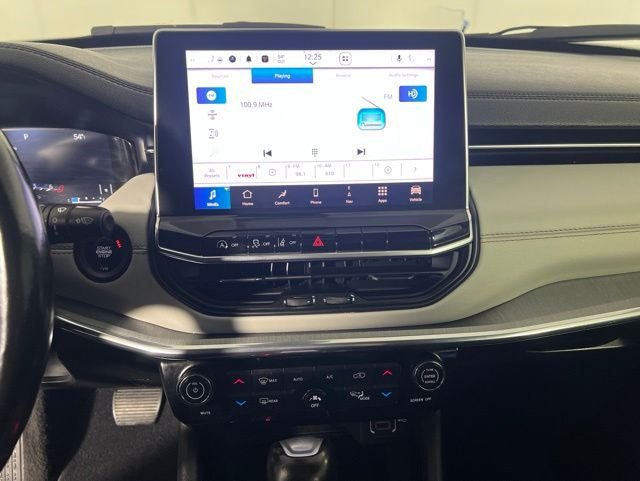 Certified Used 2022 Blue Jeep Limited image 17