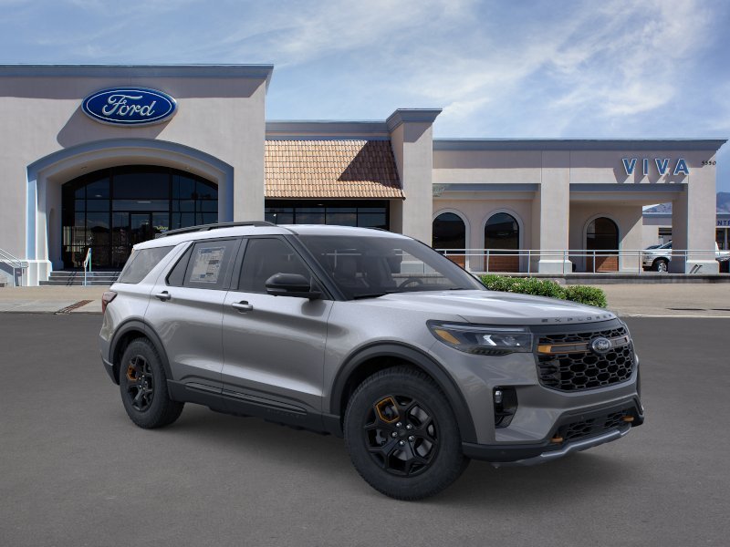 New 2026 Carbonized Gray Metallic Ford Tremor® image 7