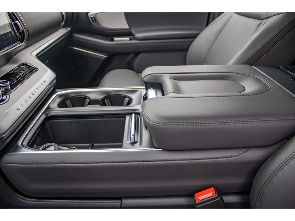 New 2026 GLACIER GRAY METALLIC Ford Active image 34