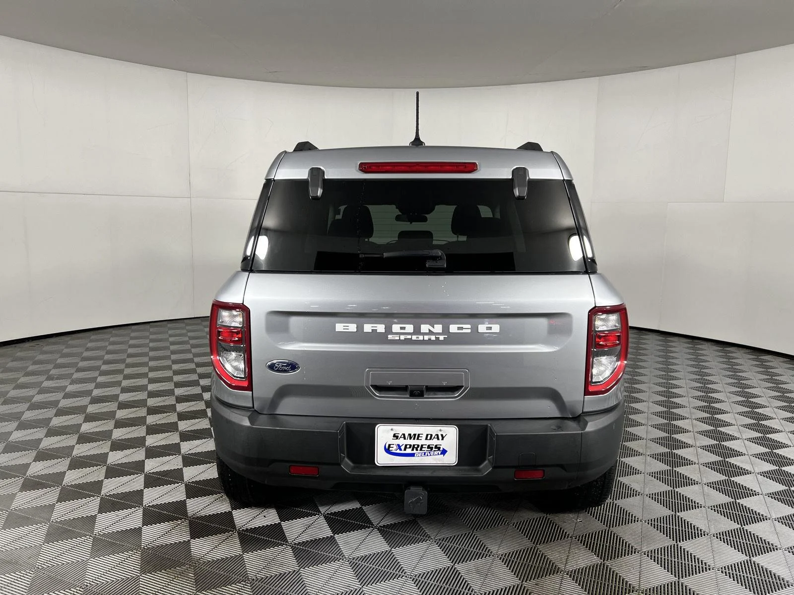 Used 2023 Iconic Silver Ford Big Bend image 10