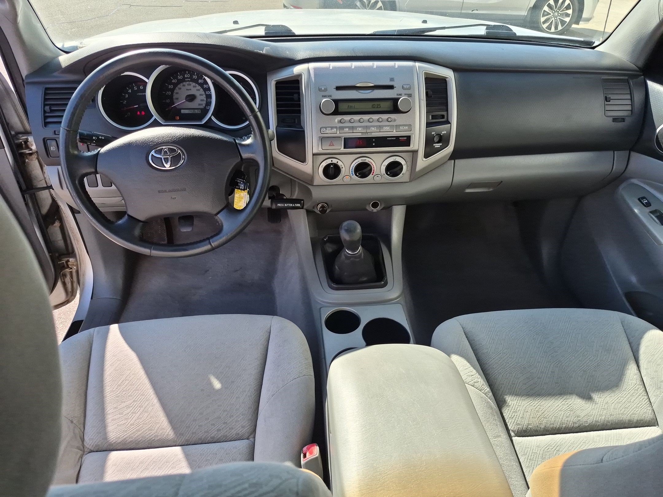 Used 2006 Silver Toyota PreRunner image 25
