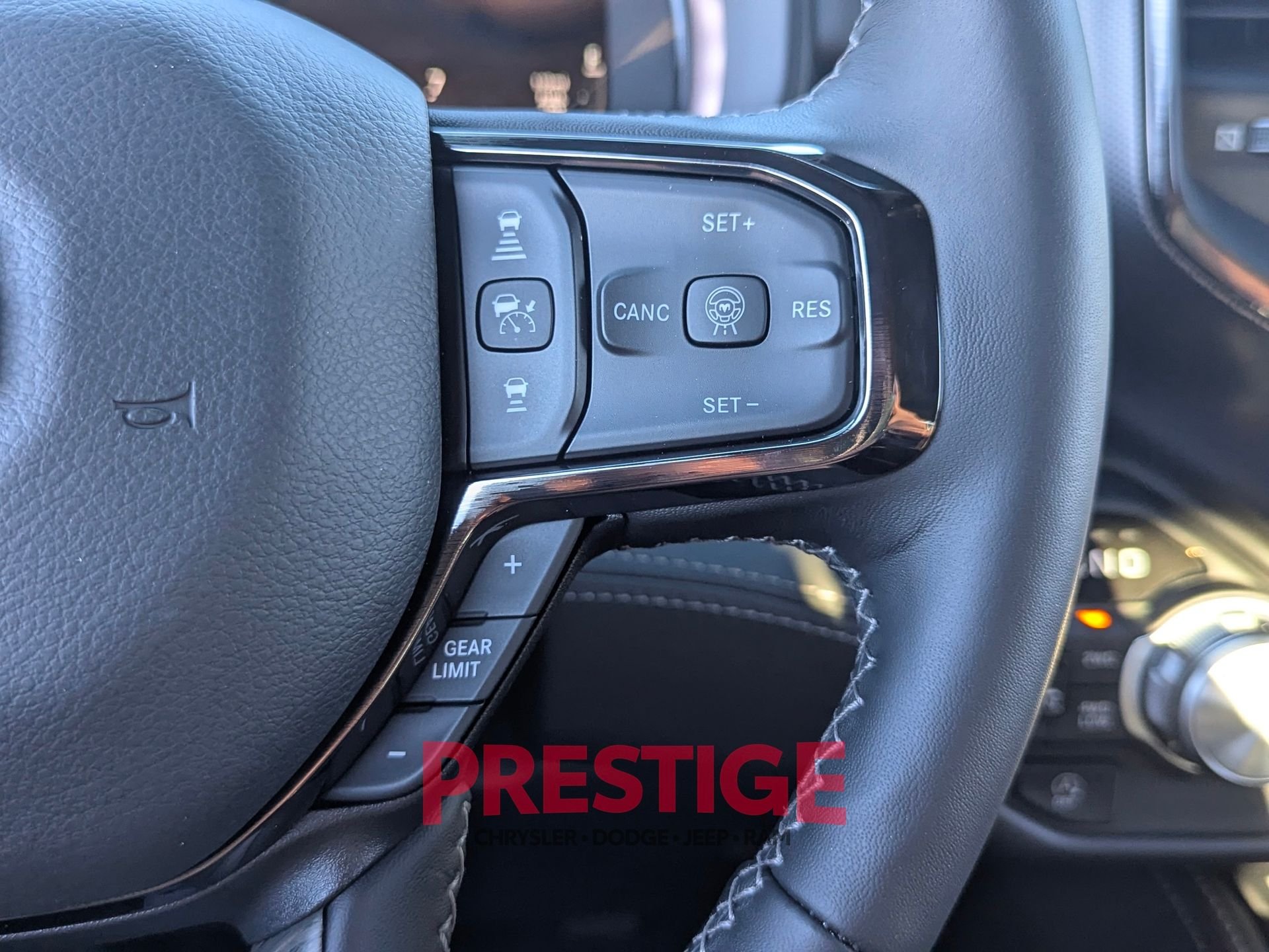 2026 RAM 1500 Limited - Photo 16