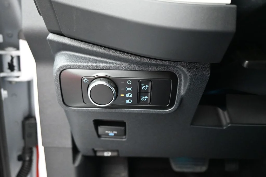 New 2026 Oxford White Ford Stroppe Edition image 11