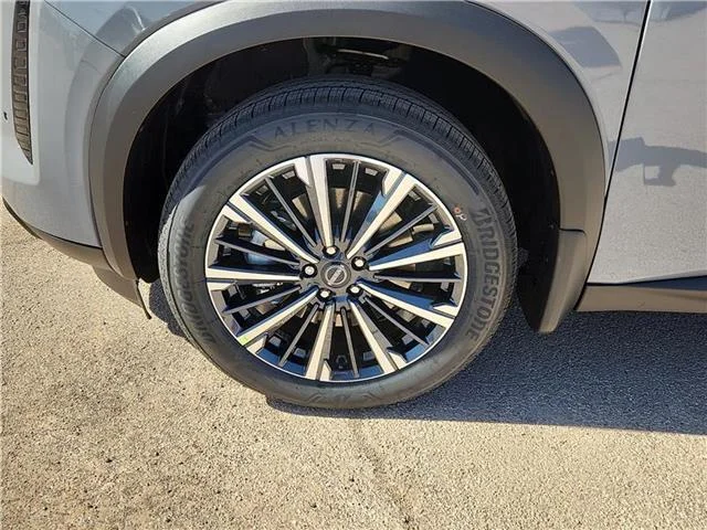 New 2026 XEX 2T Gray Black Nissan Platinum Front-Wheel Drive image 5