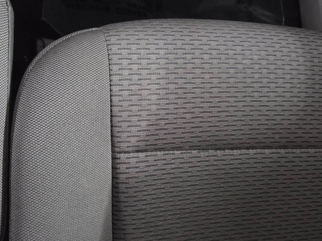 Used 2015 Blue Ford XLT image 28
