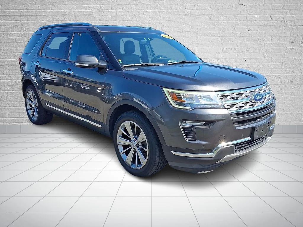 Certified Used 2018 Magnetic Ford Limited image 4