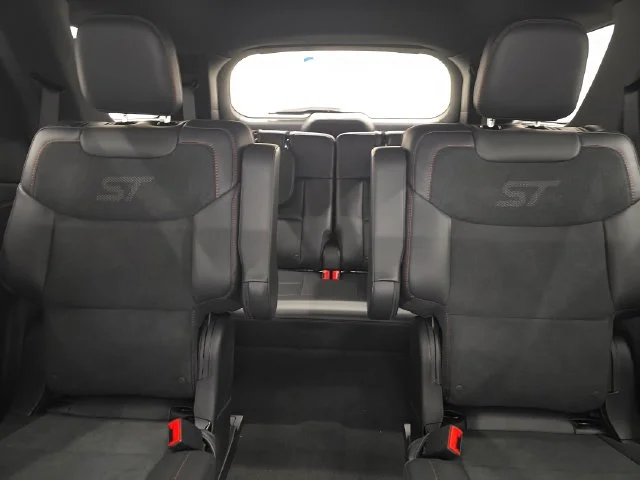 New 2026 Agate Black Metallic Ford ST image 29