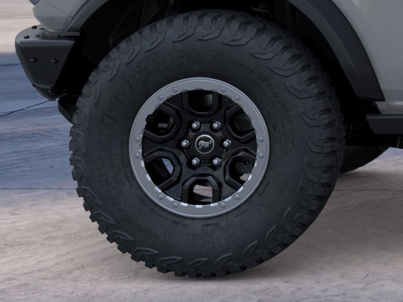 New 2026 Avalanche Gray Ford Badlands® image 21