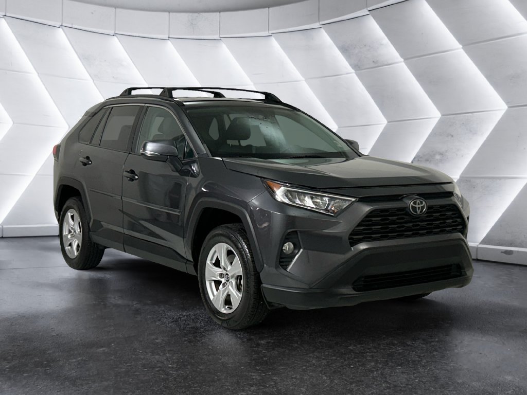 Used 2020 Gray Toyota XLE image 1