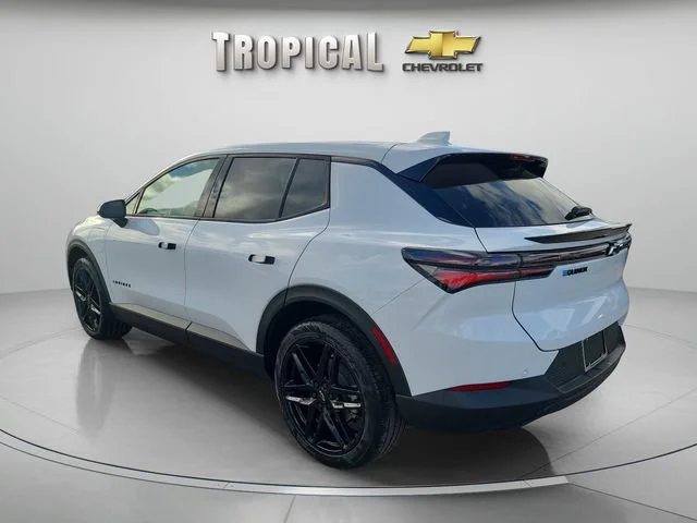 New 2026 Summit White Chevrolet LT image 3