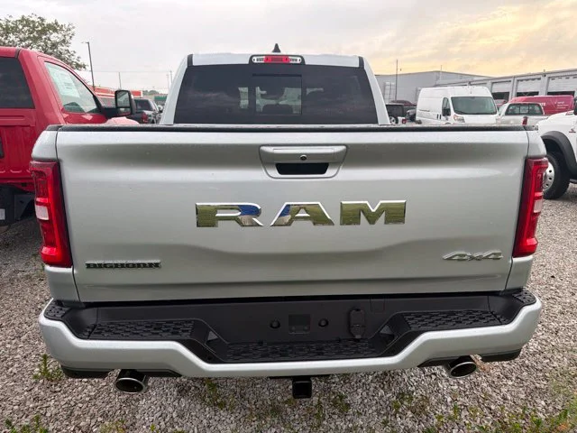 New 2027 Silver Zynith Exterior Paint RAM Big Horn/Lone Star image 6