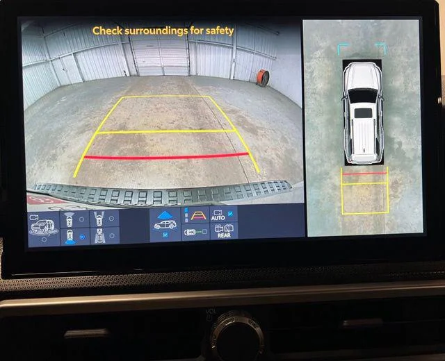 Used 2025 WIND CHILL PEARL Toyota  image 15