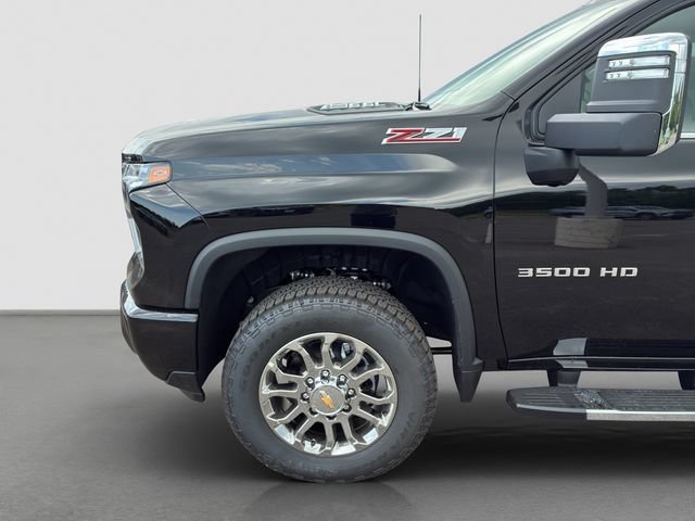 2026 Chevrolet Silverado 3500 HD LTZ - Photo 18