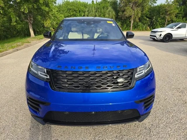 Used 2021 Blue Metallic Land Rover R-Dynamic S image 8