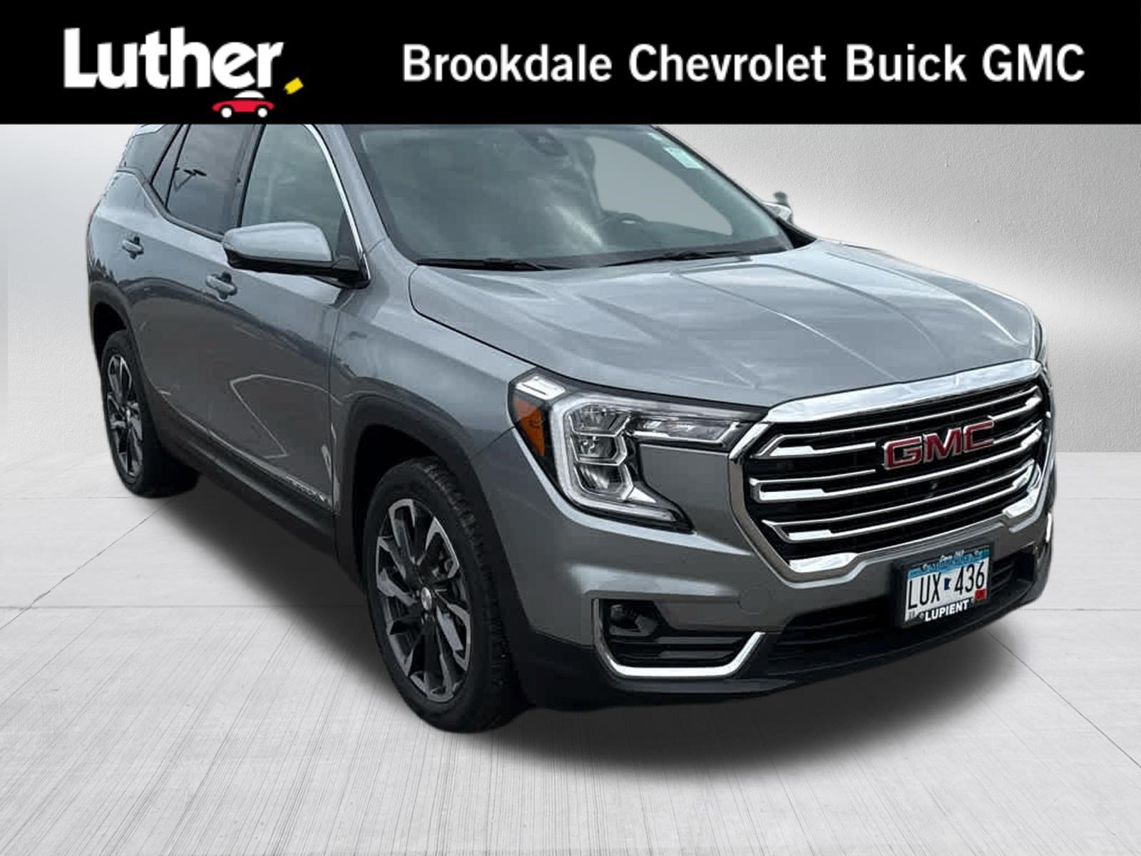 Used 2024 Sterling Metallic GMC SLT image 1