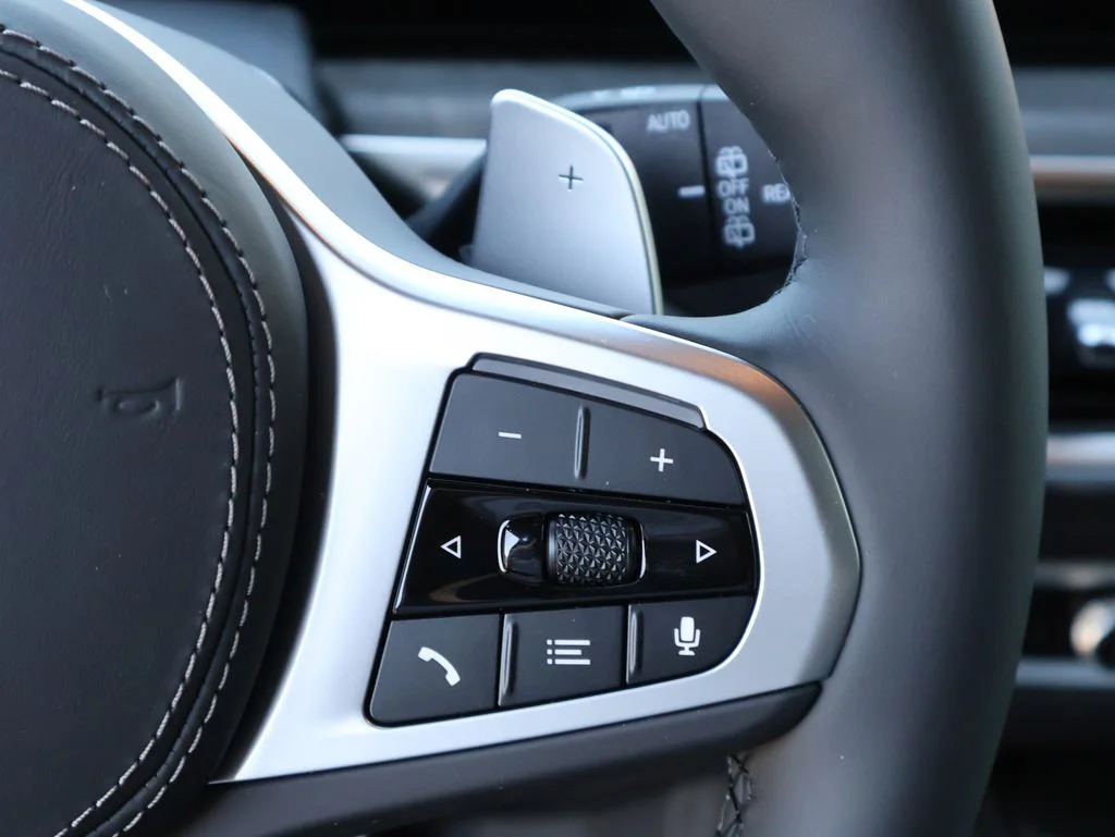 Certified Used 2026 Skyscraper Grey Metallic BMW xDrive40i image 37