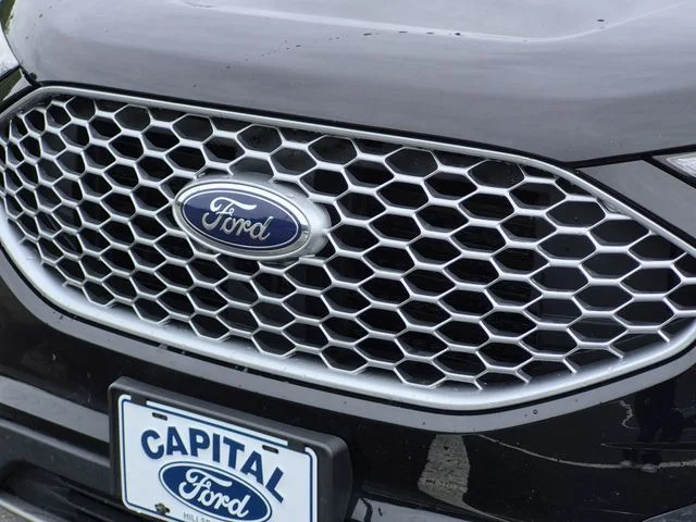 Used 2024 Black Ford SEL image 36