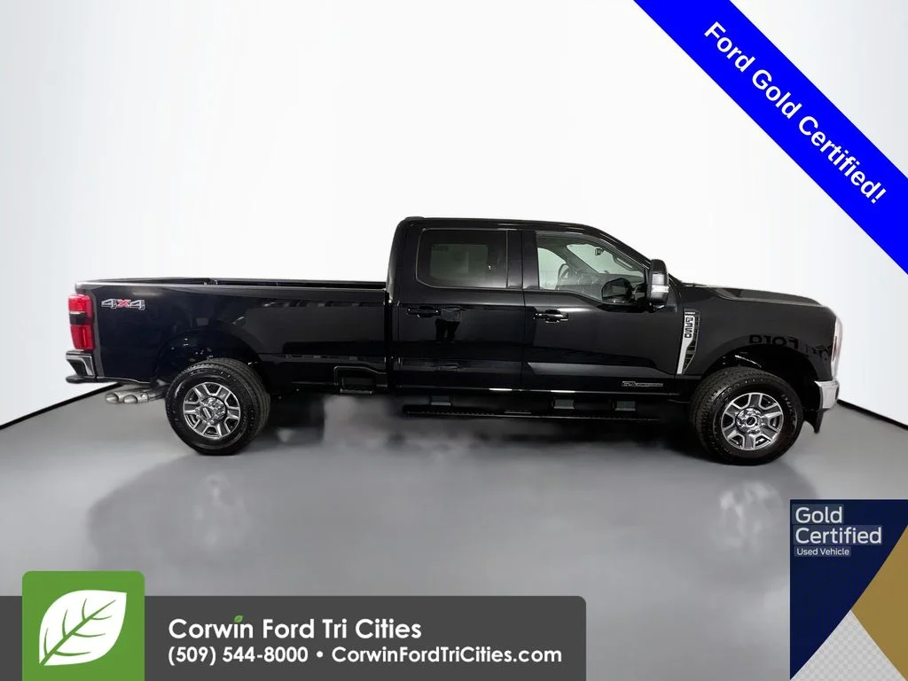 Certified Used 2025 Agate Black Metallic Ford Lariat image 18