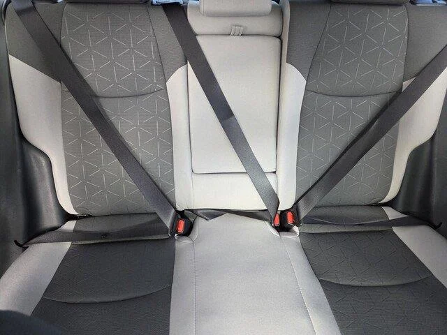 Used 2025 Ruby Flare Pearl Toyota XLE image 31