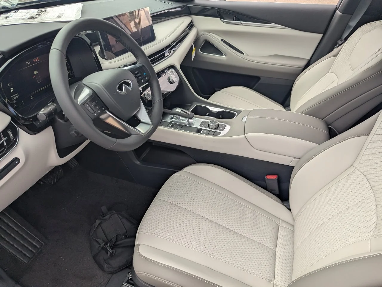 New 2027 GRAPHITE SHADOW INFINITI Sport AWD image 11