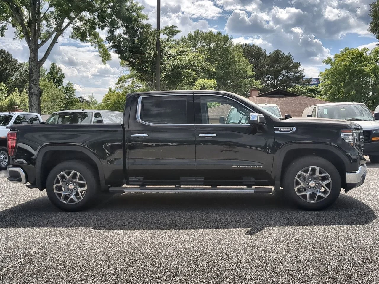 New 2026 Onyx Black GMC SLT image 9
