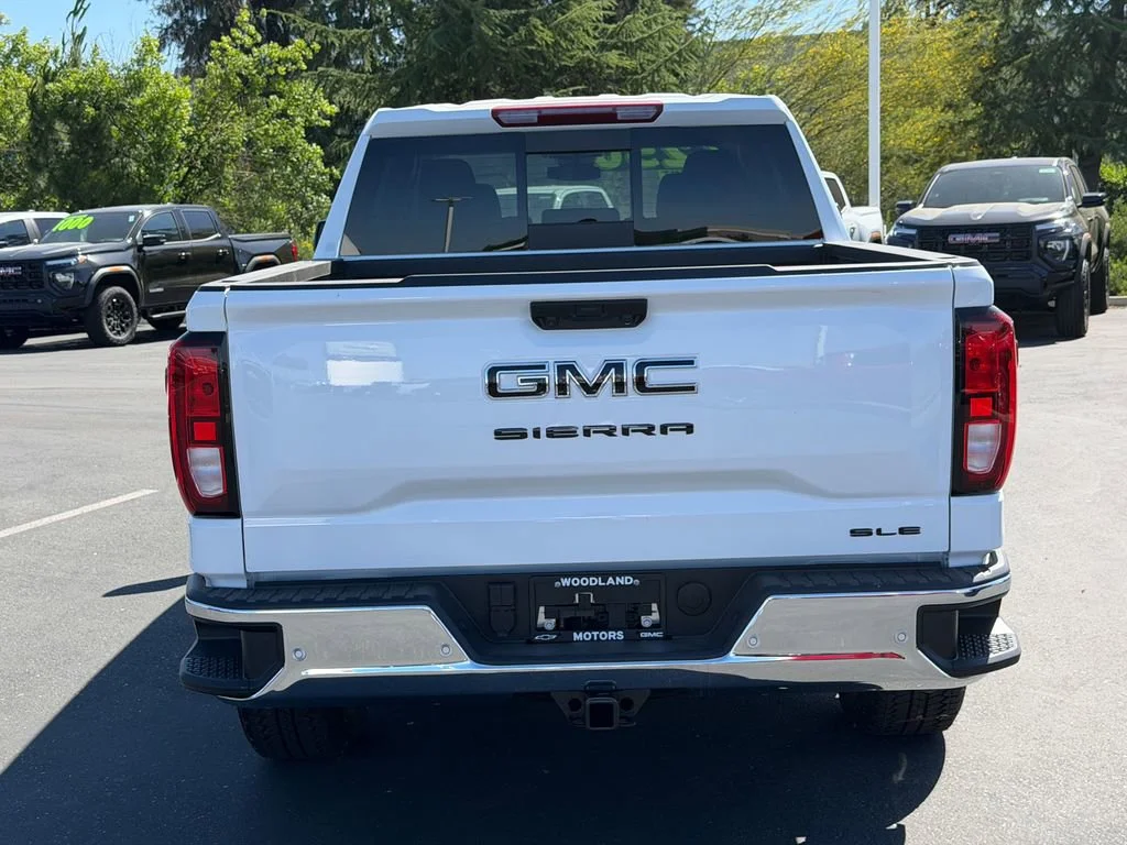 New 2026 Summit White GMC SLE image 11