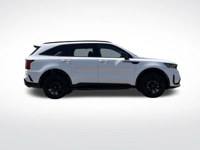 Certified Used 2023 White Kia SX image 5