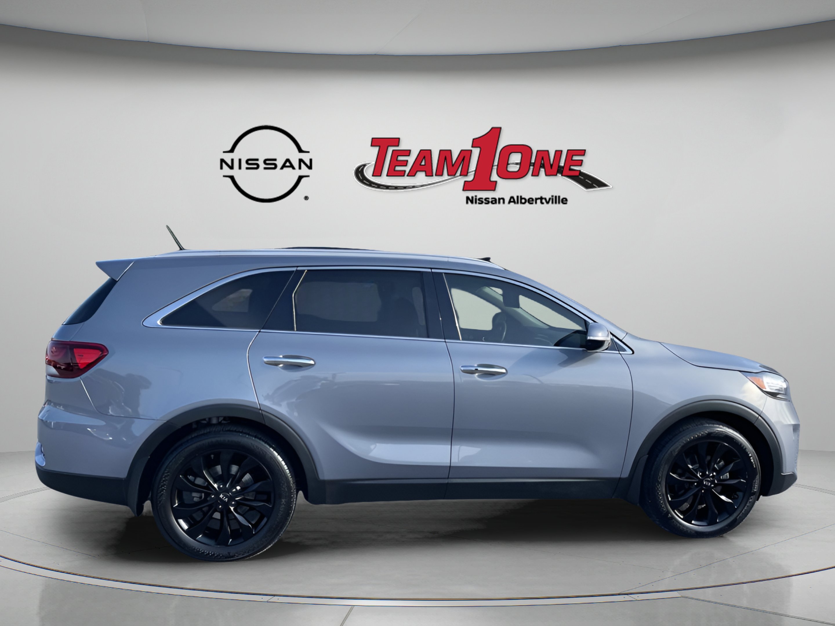 Used 2020 Silver Kia EX image 8