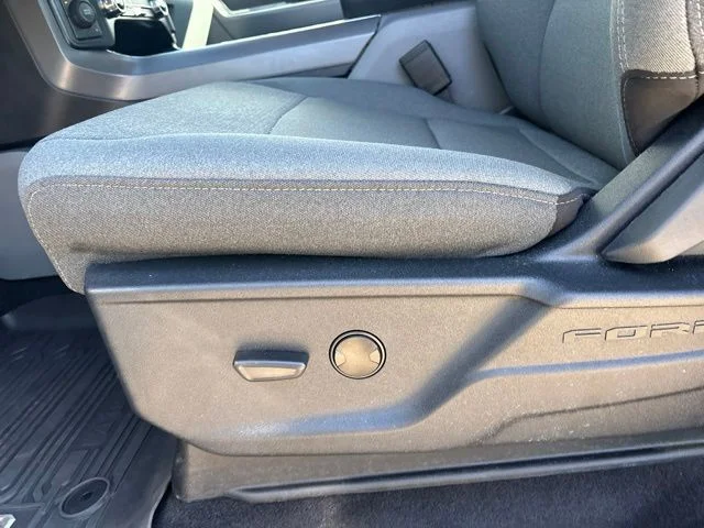 Certified Used 2025 Light Blue Clearcoat Metallic Ford XLT image 14